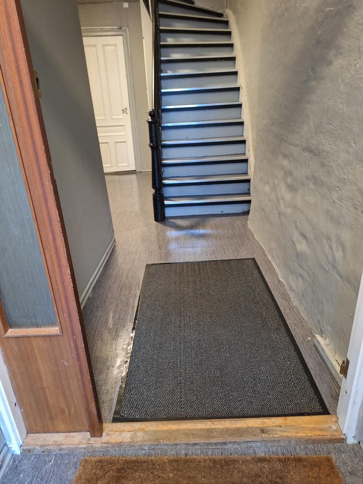 Rent trapperom med matte